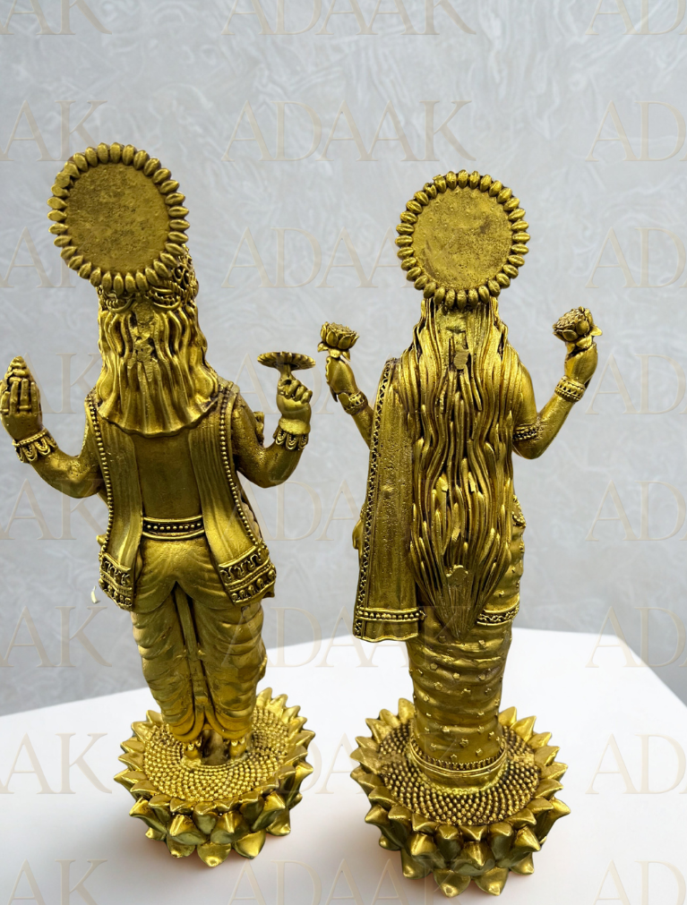 Brass back view of lakshmi ji and vishnu ji