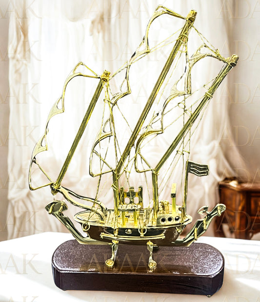 Adaak's Nautical Glory – The Timeless Ship of Fortune