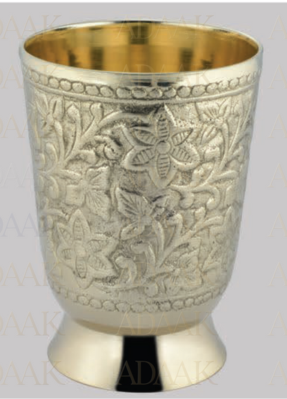 zoomed in single glass shown 