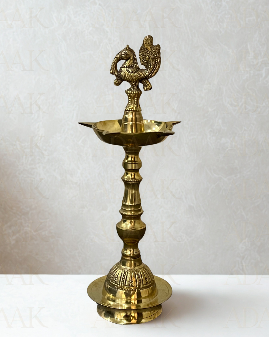 Adaak Pradeep Kashi Brass Deepam