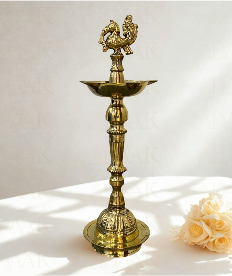 Adaak Pradeep Kashi Brass Deepam