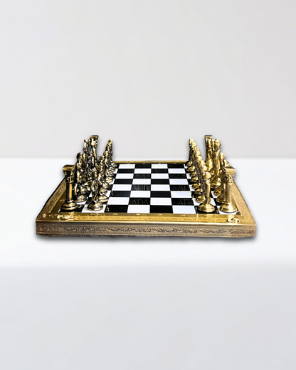 chess_side_view