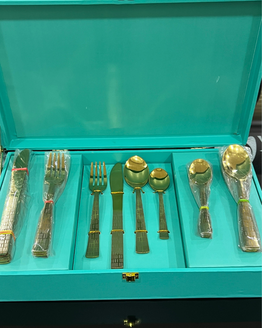 cutlery_set_gold