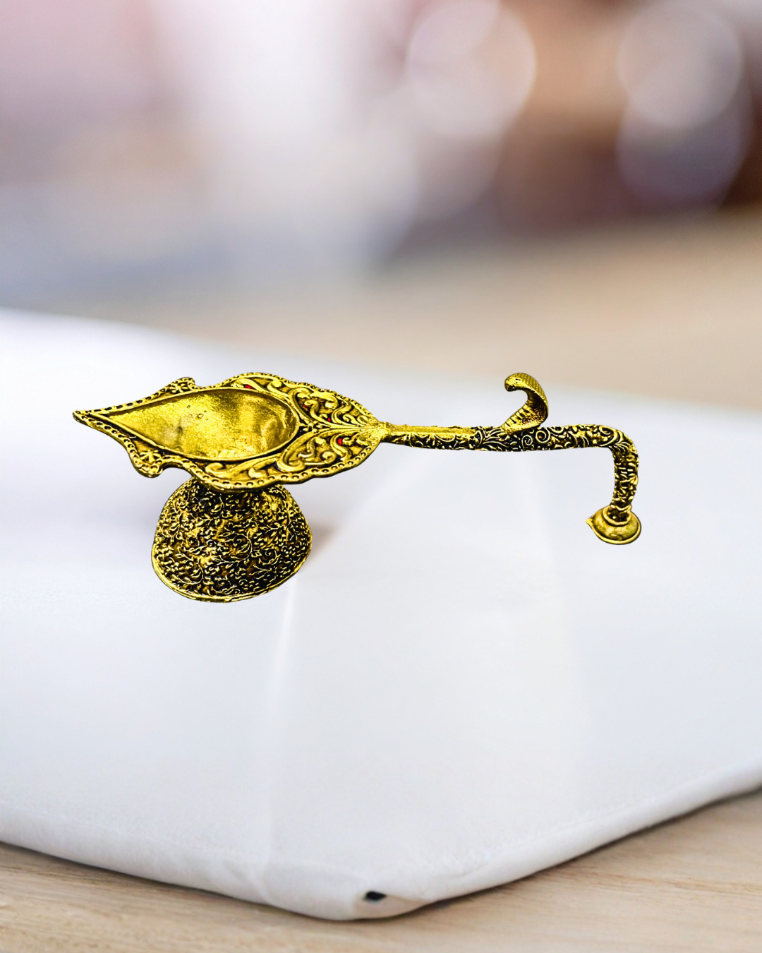 diya_with_handle_view