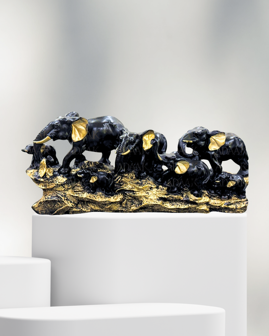 elephant_-_golden_black