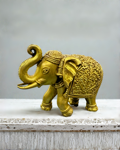 elephant_small_840e251c-8758-4f8f-bf87-adc781c8c63d