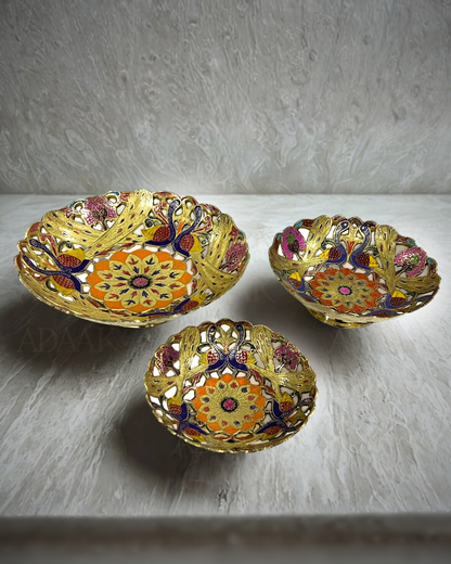 peacock_grid_bowl_all_top_view