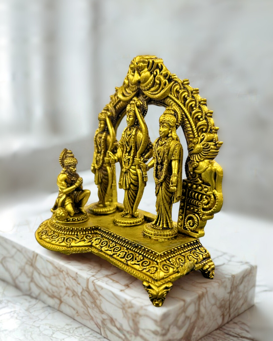 ramdarbar_4_idols_side_view