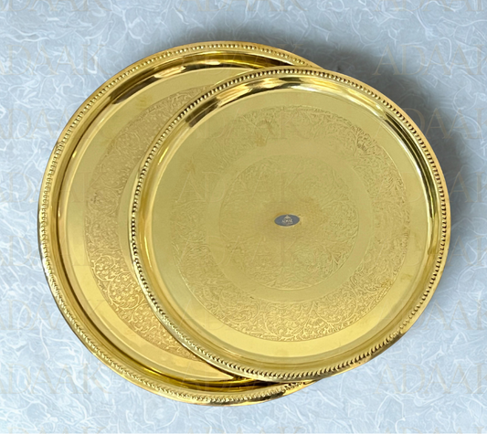 Adaak's  Dana Brass Round Tray Set (Set of 2)