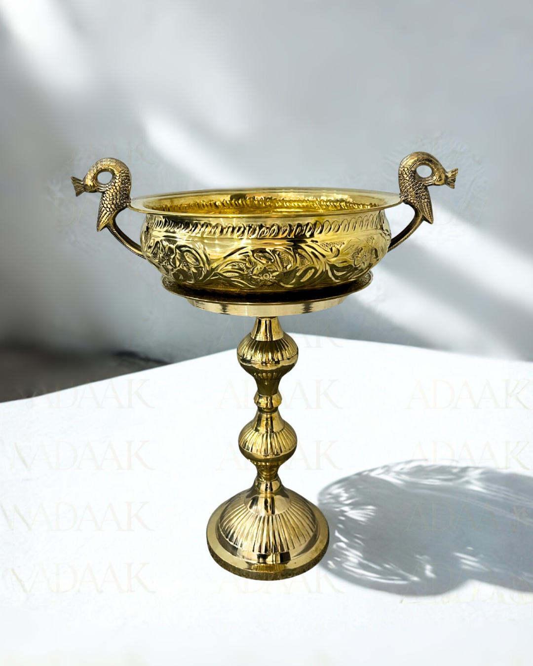 	urli_stand_with_utli